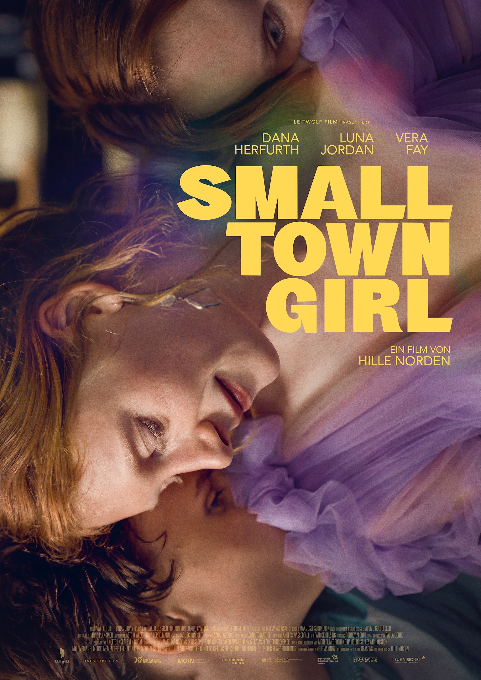 Filmplakat: Smalltown Girl: Zu Gast Hille Norden